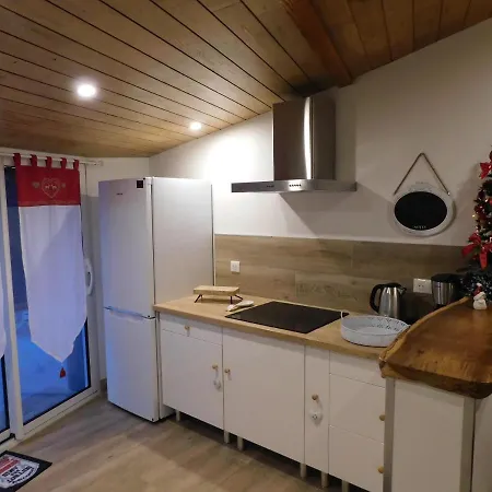 logement paisible à la campagne  Aubarede Extérieur photo
